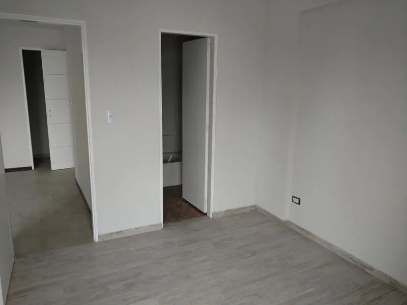 Departamento - Banfield Este 3