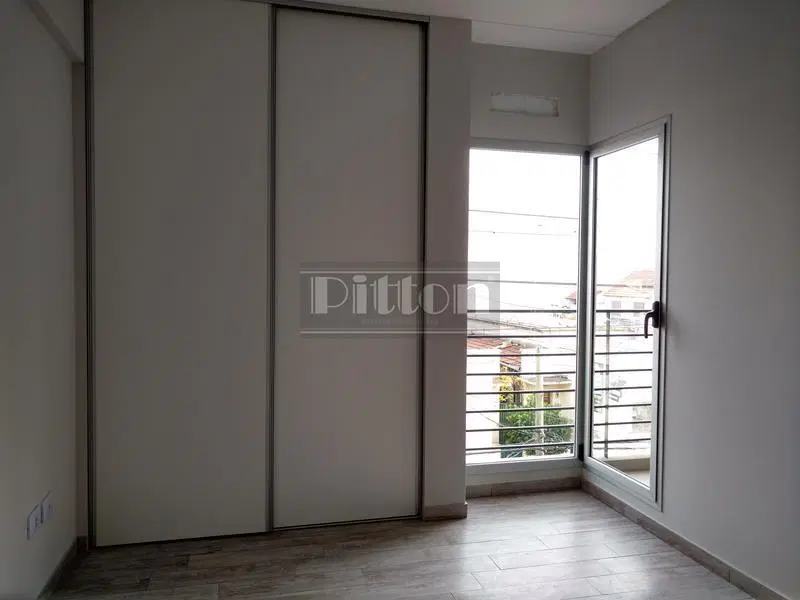 Departamento - Banfield Este 3