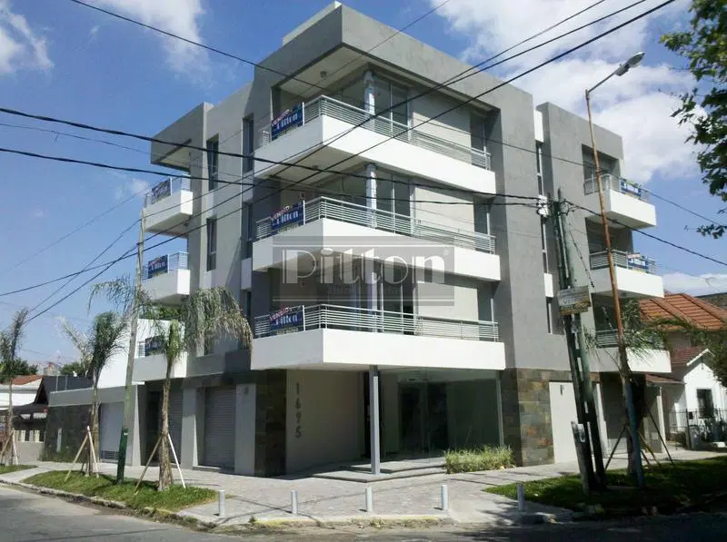 Departamento en Banfield Este 4