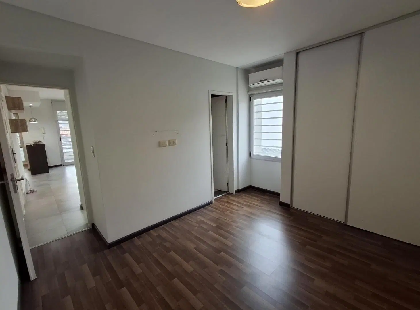 Departamento en Banfield Este 8