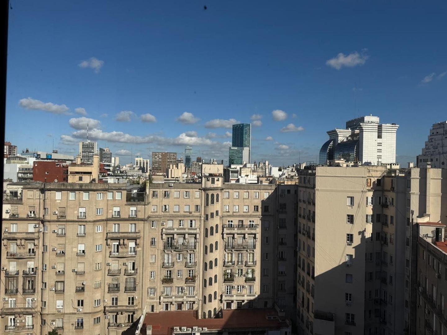 Alquiler 2 amb, piso 17, Av del Libertador