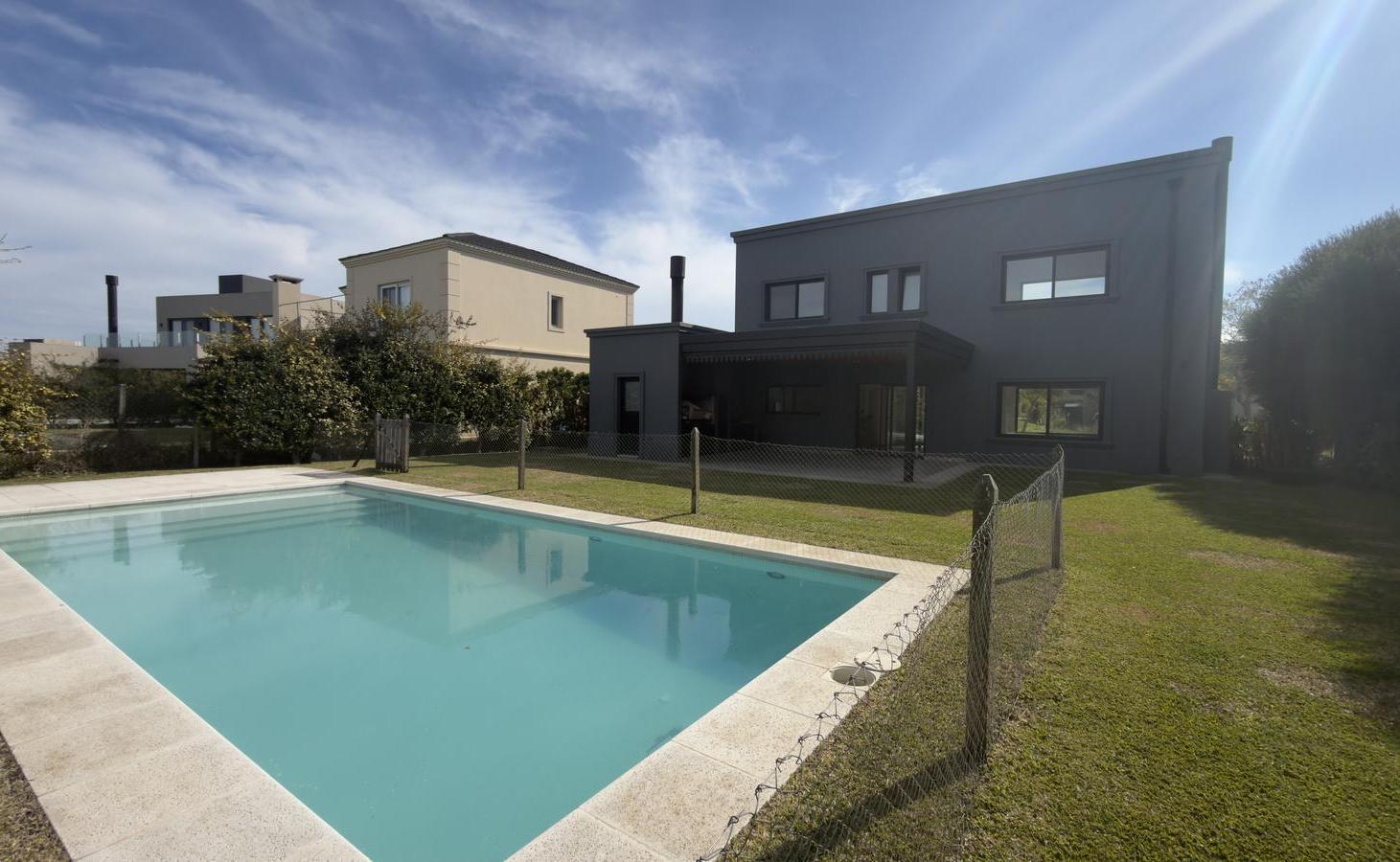 Foto de Casa en Venta Barrio Cerrado Vistas, imagen 2