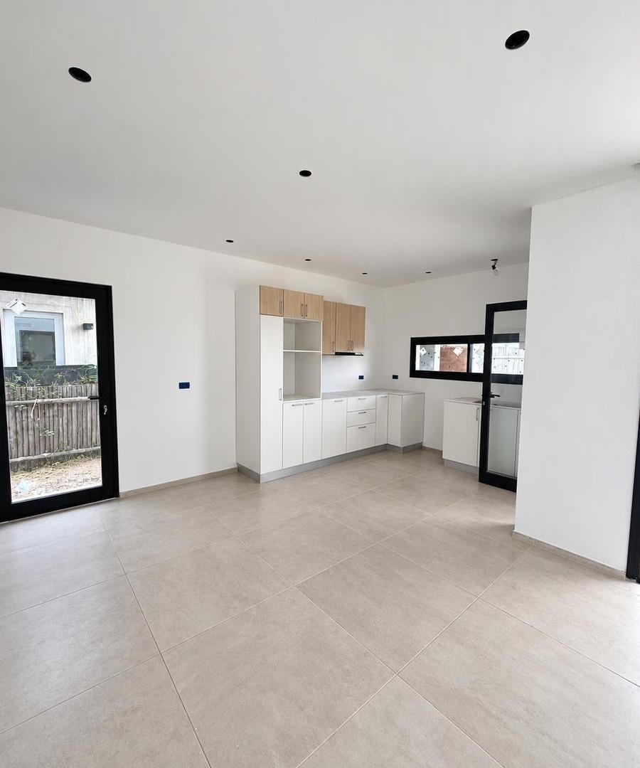 Foto de Casa En Venta Barrio Cerrado Vila Marina II, Tigre 5 Ambientes, imagen 2