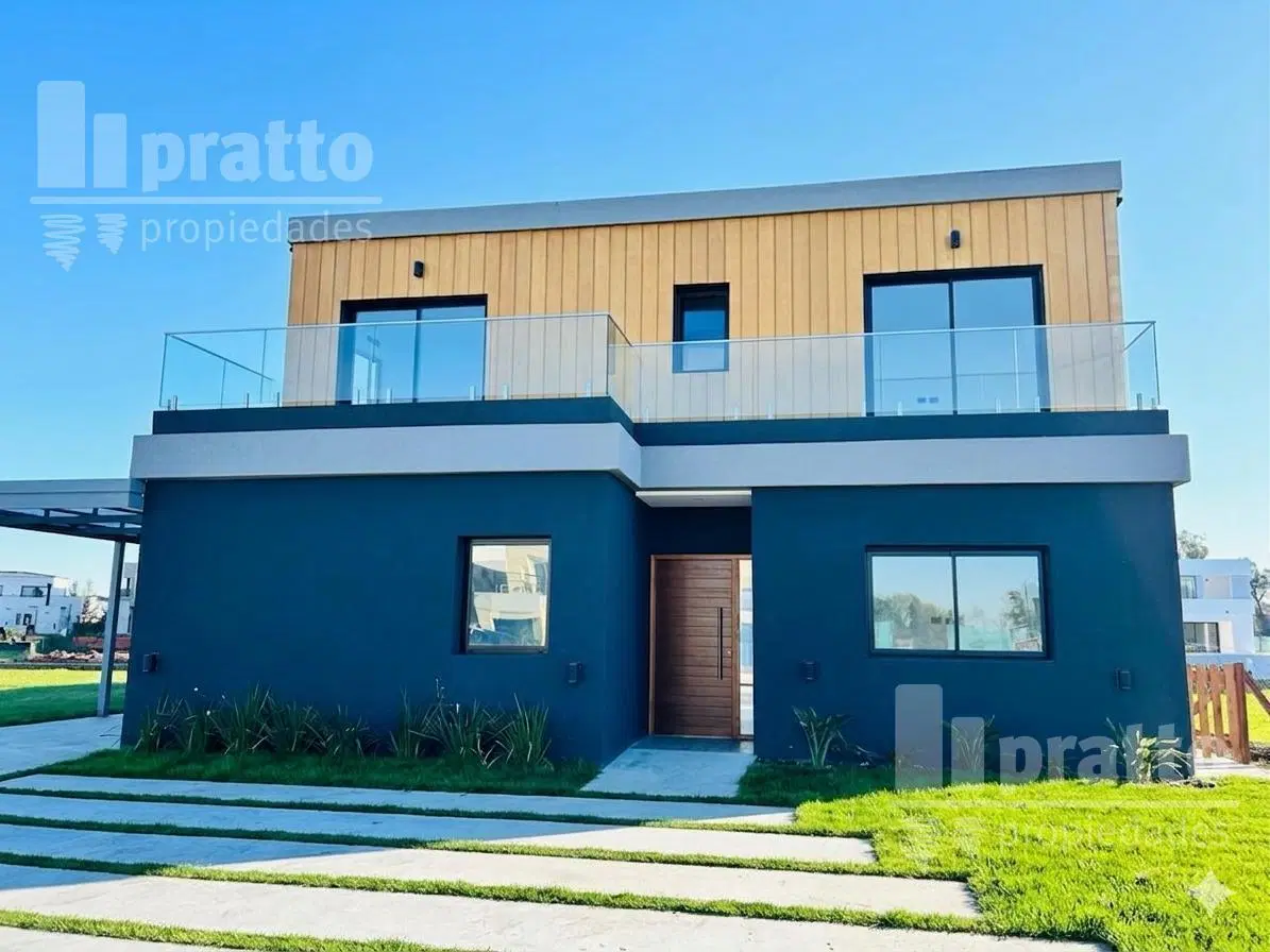 Casa en venta de 3 dormitorios en El Canal 4