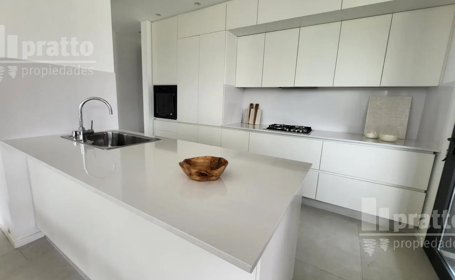 Casa en venta de 2 dormitorios en Carpinchos 4