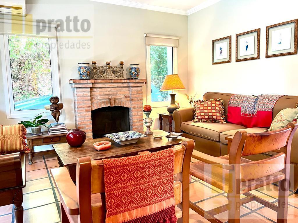 Casa en venta de 3 dormitorios y escritorio en Tigre Chico.