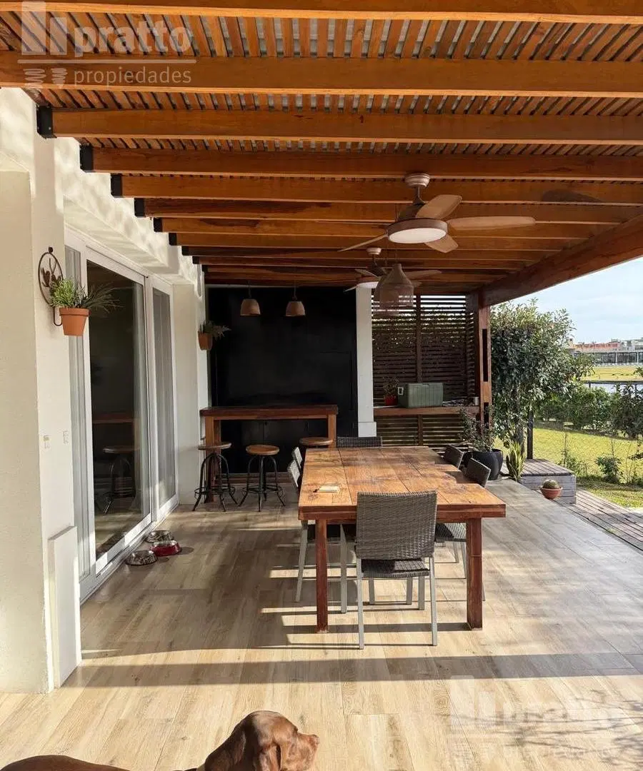 Excelente casa al agua en alquiler Castaños 4