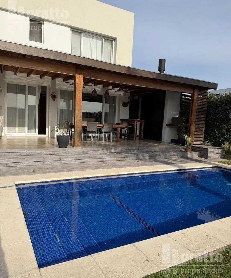 Excelente casa al agua en alquiler Castaños 3