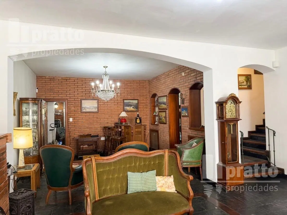 Casa en venta, excelente ubicación 8