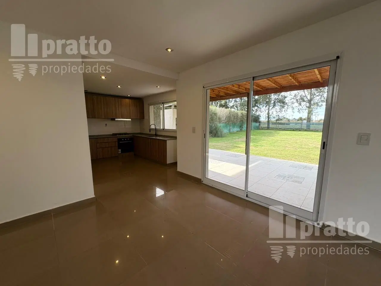 Muy linda casa en San Matias!! 3