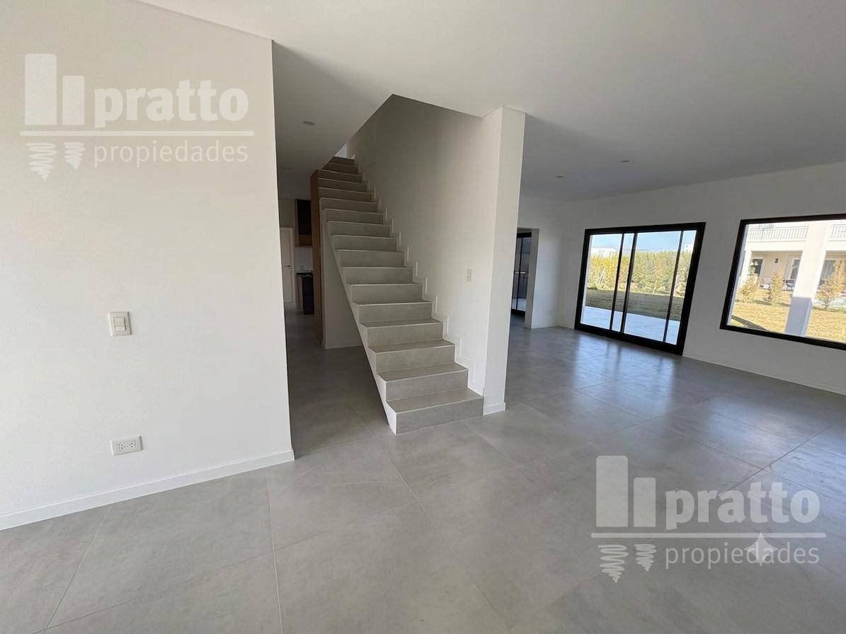 Foto de Casa en venta de 3 dormitorios en Puertos del Lago Riberas, imagen 3
