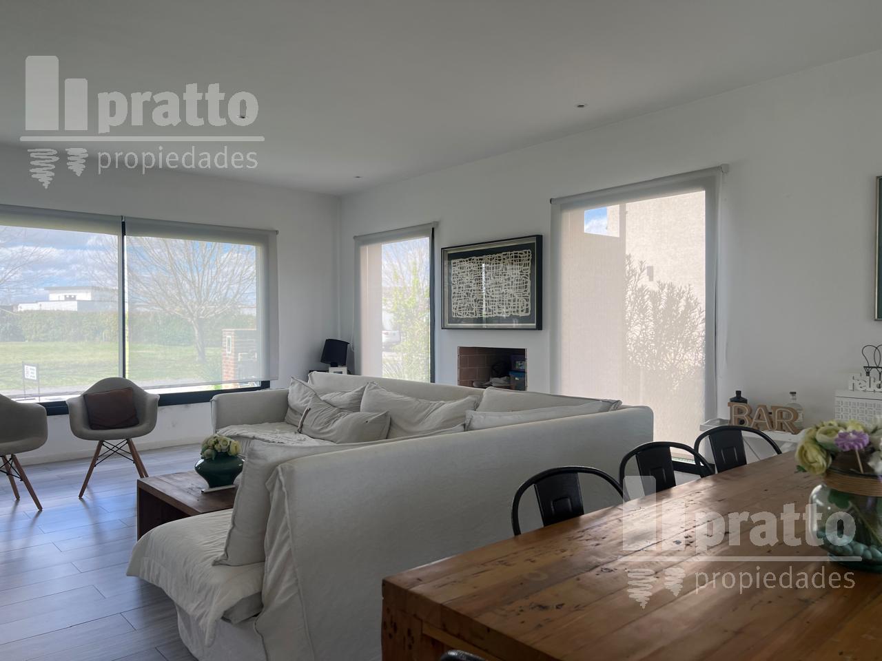 Foto de Casa en venta de 4 dormitorios en El Cantón Golf, imagen 5