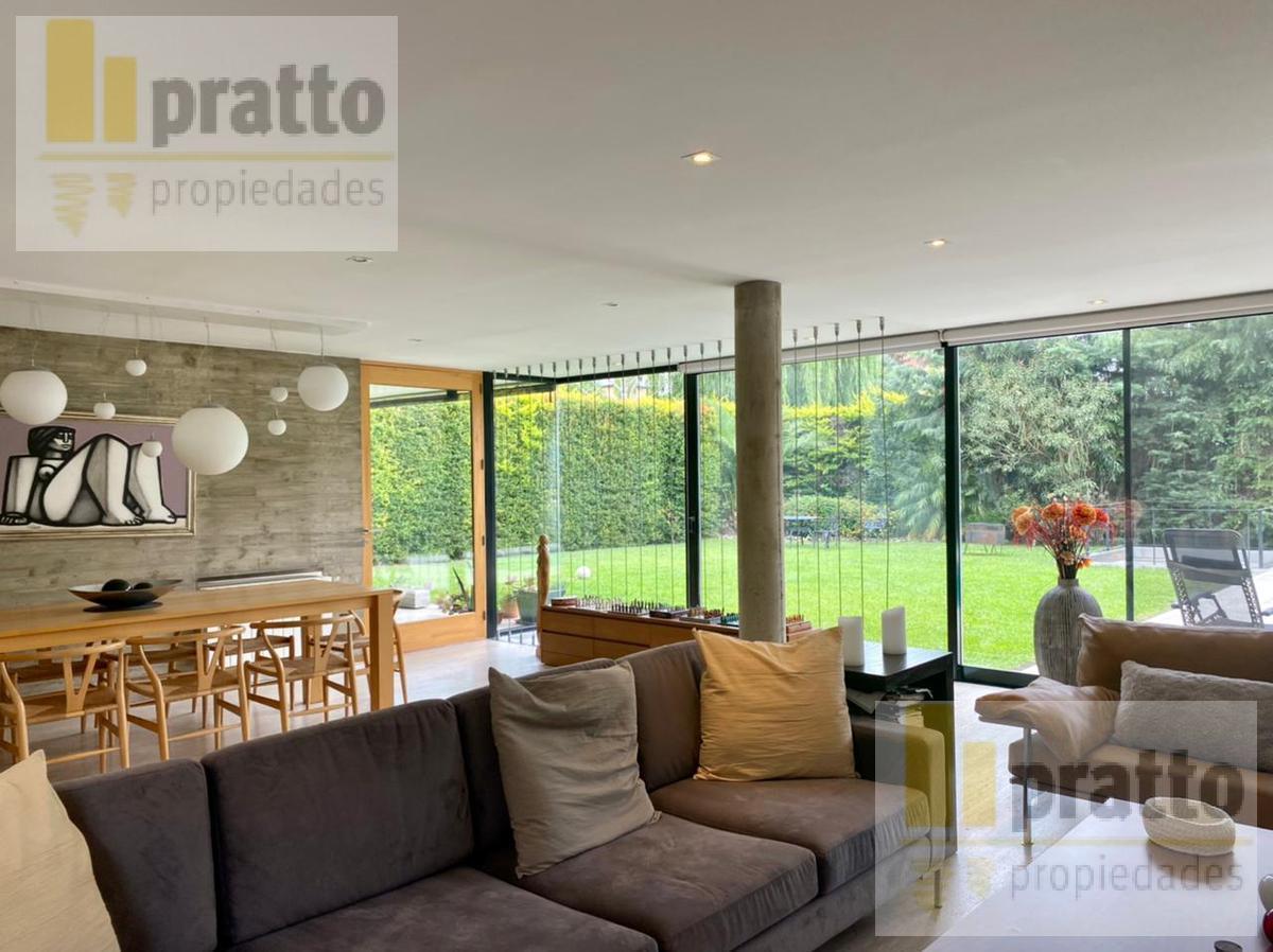 Foto de Importante Casa en Solares Del Talar, imagen 2