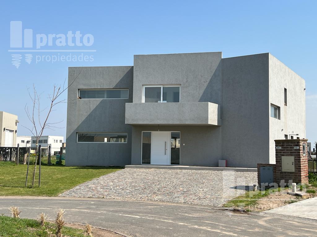 Foto de Casa en venta de 3 dormitorios en El Cantón Golf, imagen 2