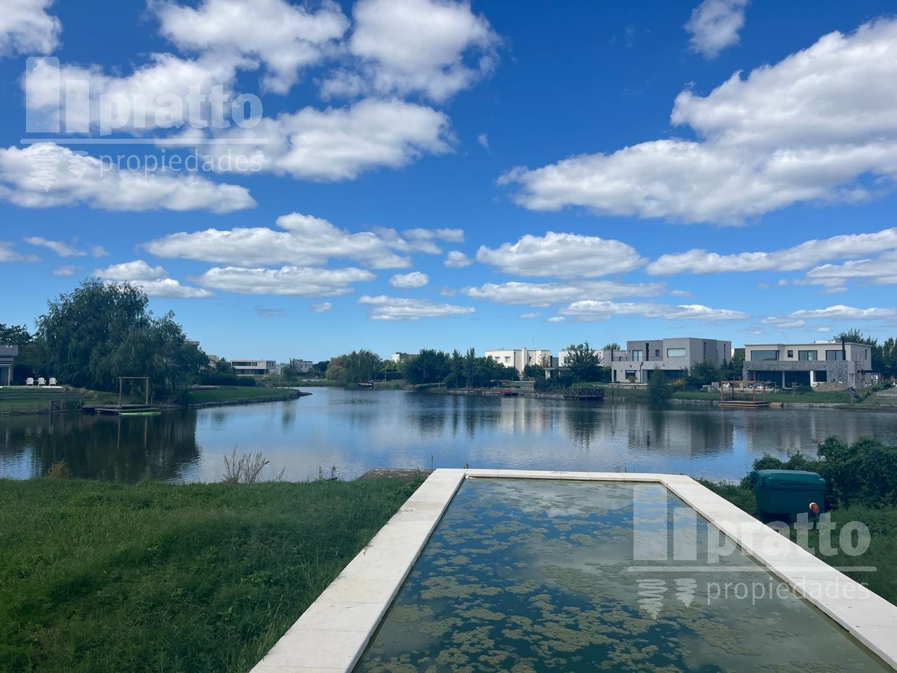 Foto de Casa en venta de 4 dormitorios en El Cantón Islas, imagen 1
