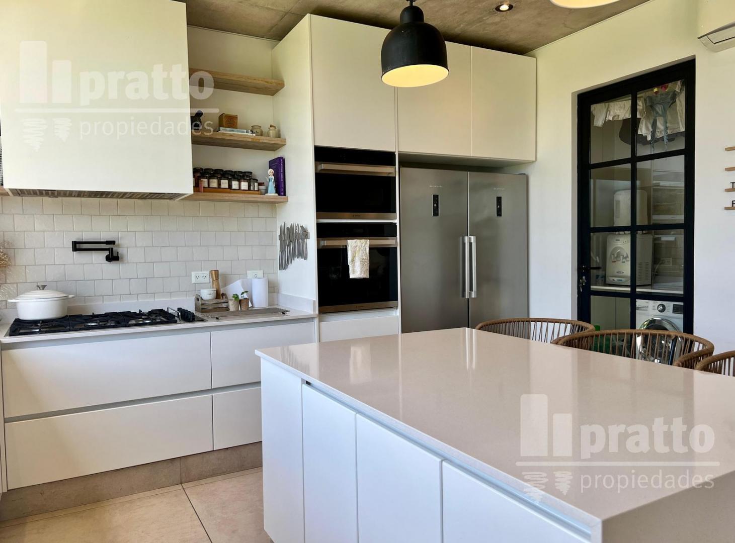 Foto de Casa en venta de 3 dormitorios en El Cantón Norte a la laguna, imagen 3