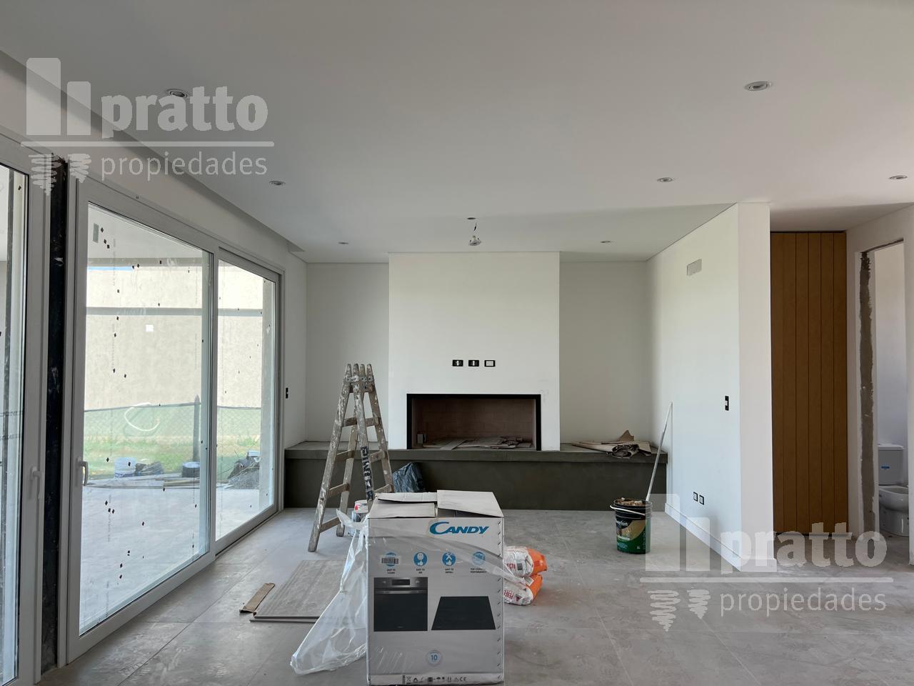 Foto de Casa en venta de 3 dormitorios en El Cantón Golf, imagen 2