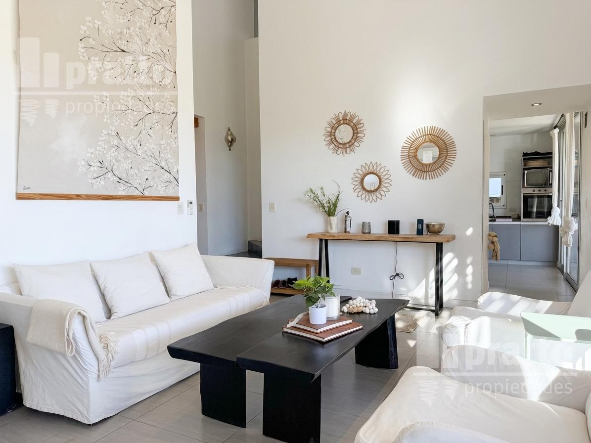 Foto de Excelente casa en San Gabriel sobre lote interno., imagen 5