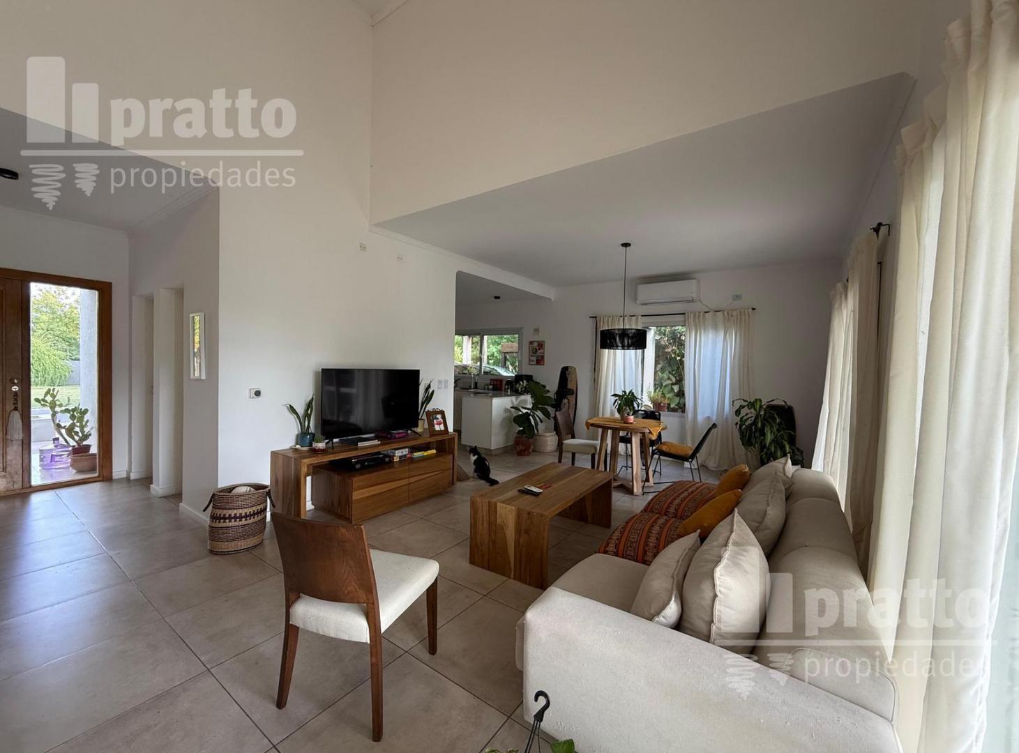Foto de Casa en Venta de 3 dormitorios en El Cantón Puerto Escobar, imagen 4