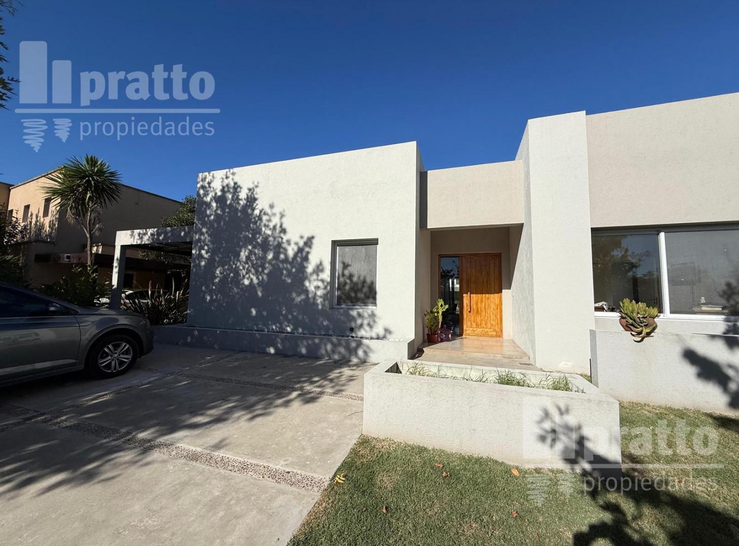 Foto de Casa en Venta de 3 dormitorios en El Cantón Puerto Escobar, imagen 2