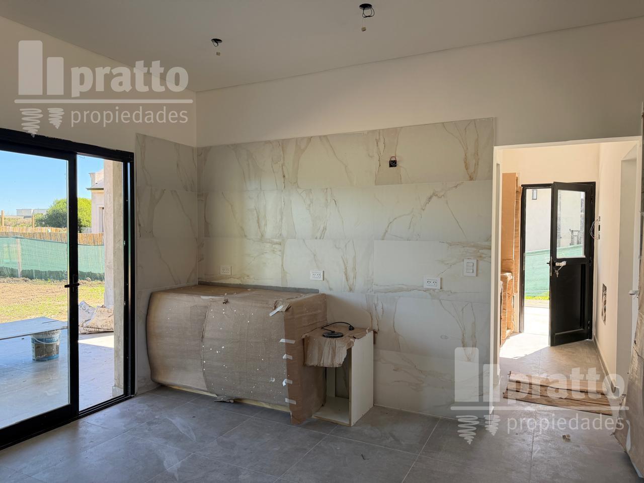 Foto de Casa en venta de 3 dormitorios en El Cantón Puerto, imagen 2