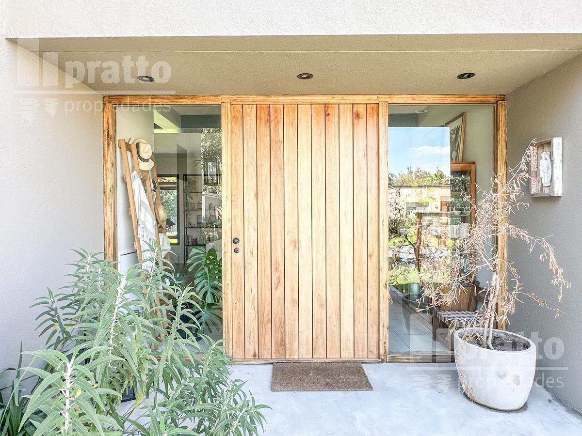 Foto de Casa en venta de 3 dormitorios en La Comarca, imagen 2