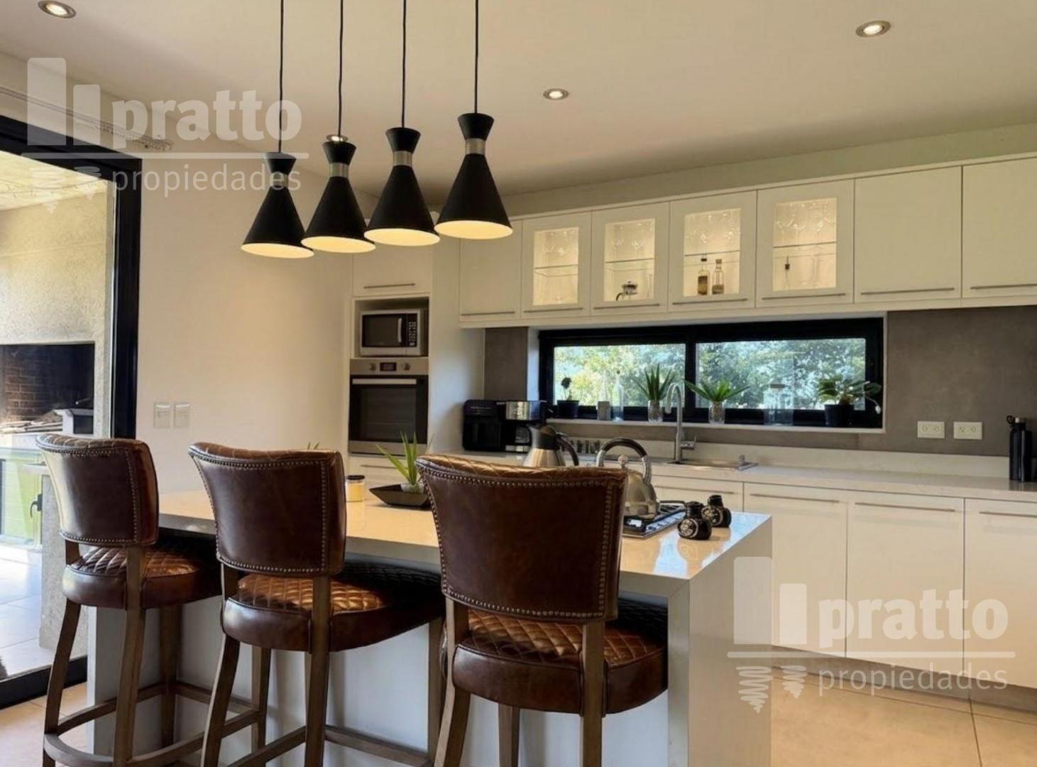 Foto de CASA A LA LAGUNA, Barrio Laguna Grande, Villanueva, imagen 5