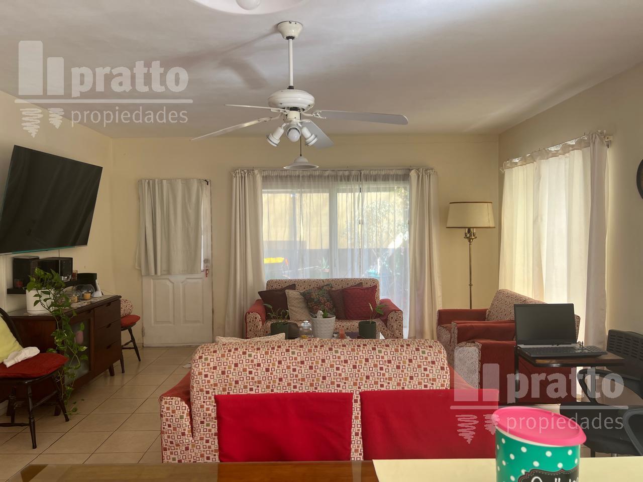 Foto de Linda casa desarrollada en una planta con excelente lote, imagen 5