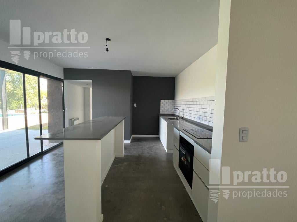 Foto de Casa en Venta de 4 dormitorios en El Canton Norte, imagen 4