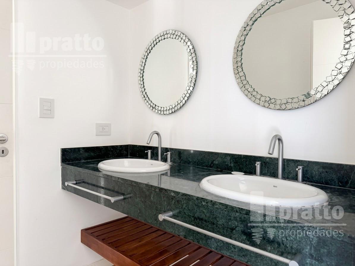 Foto de Casa en venta y alquiler de 3 dormitorios en el Cantón Islas, imagen 3