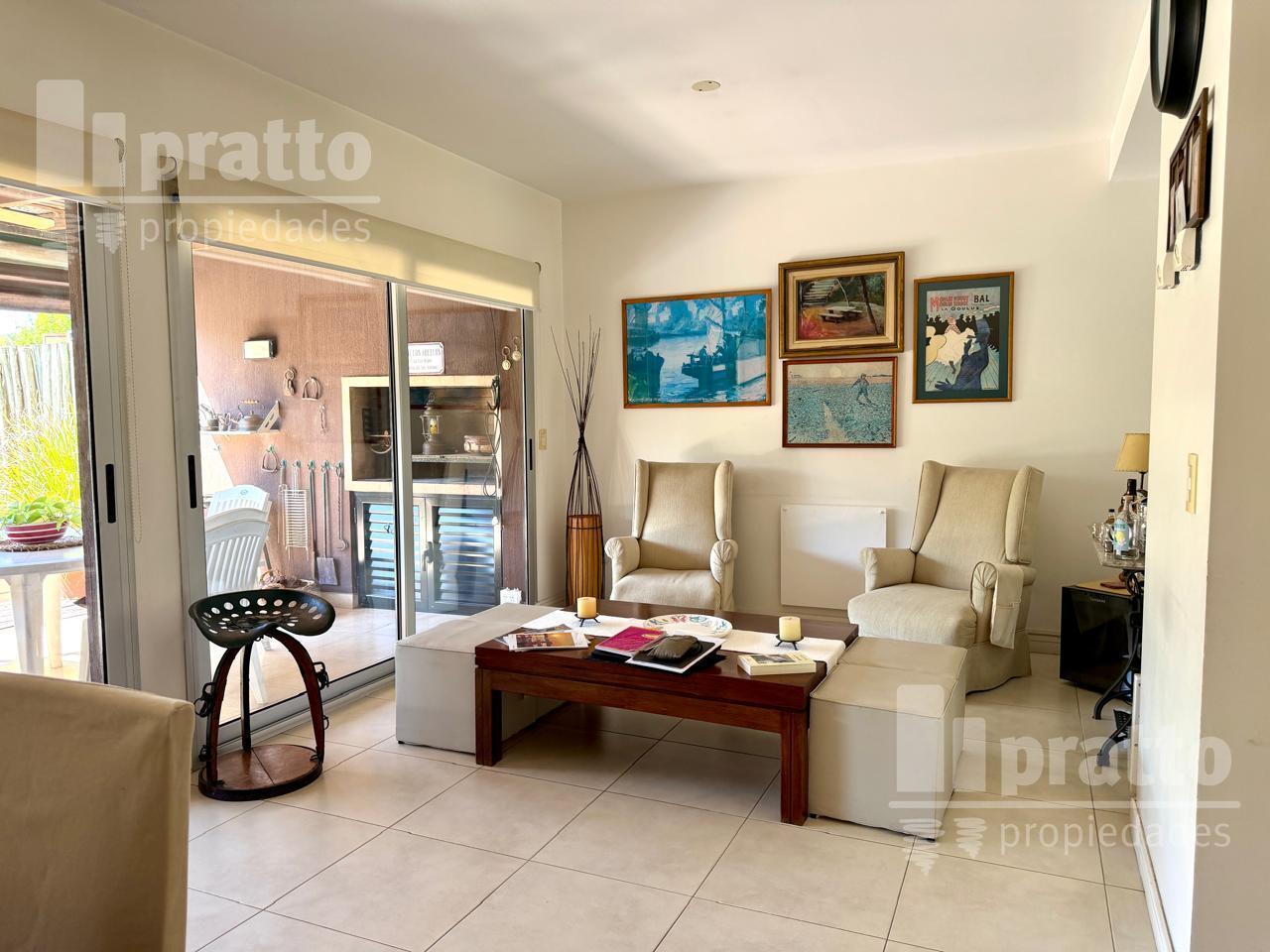 Foto de Departamento en venta de 4 ambientes en Lago Escondido, imagen 1