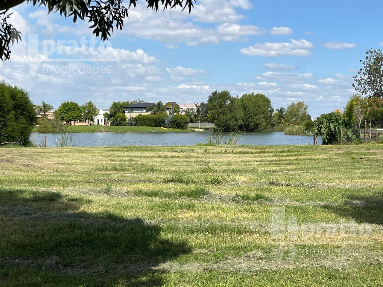 Foto de Terreno en El Canton - Norte al lago, imagen 1