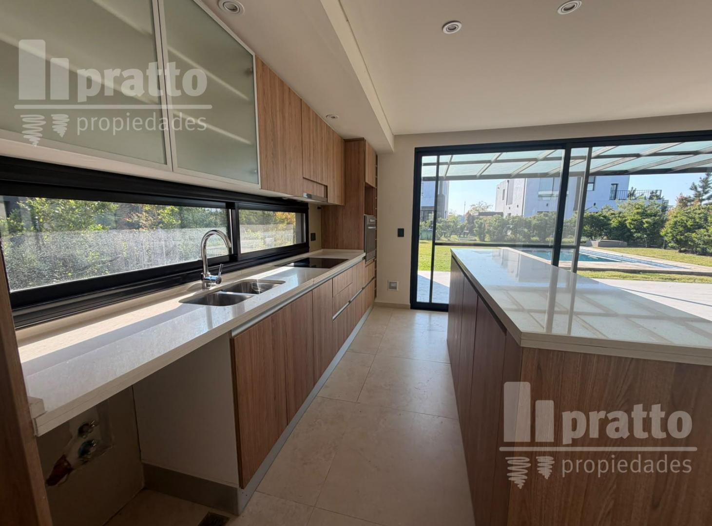 Foto de Casa en venta en Los Castaños, Nordelta, imagen 1
