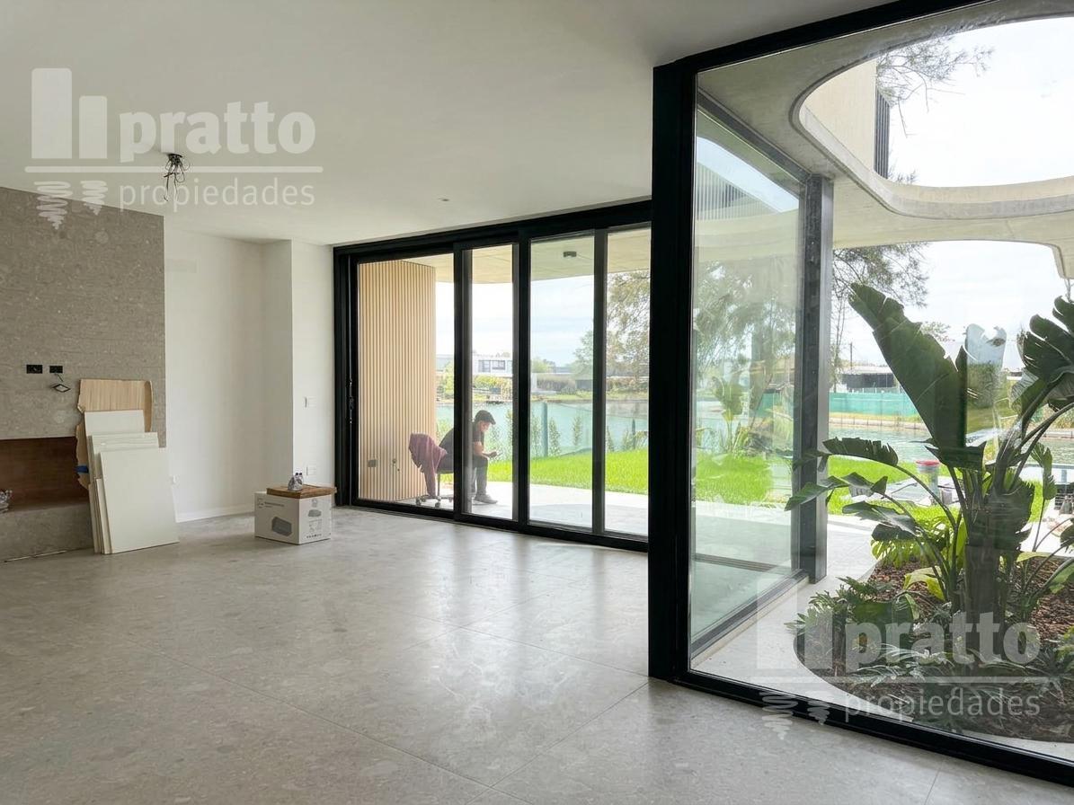 Foto de Casa al agua en Laguna Grande a la venta, imagen 4