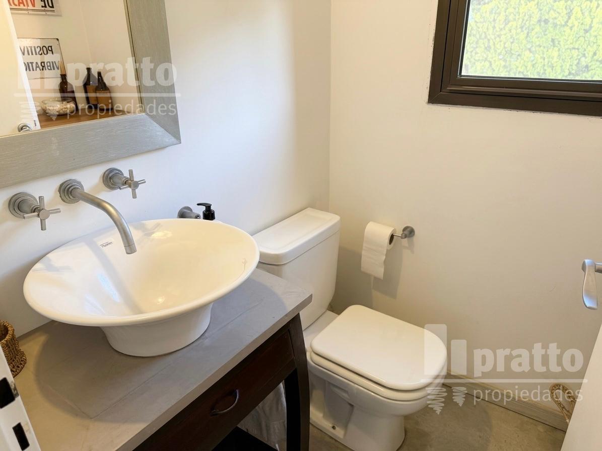 Foto de Casa en Venta Barrio Acacias Blancas, imagen 4