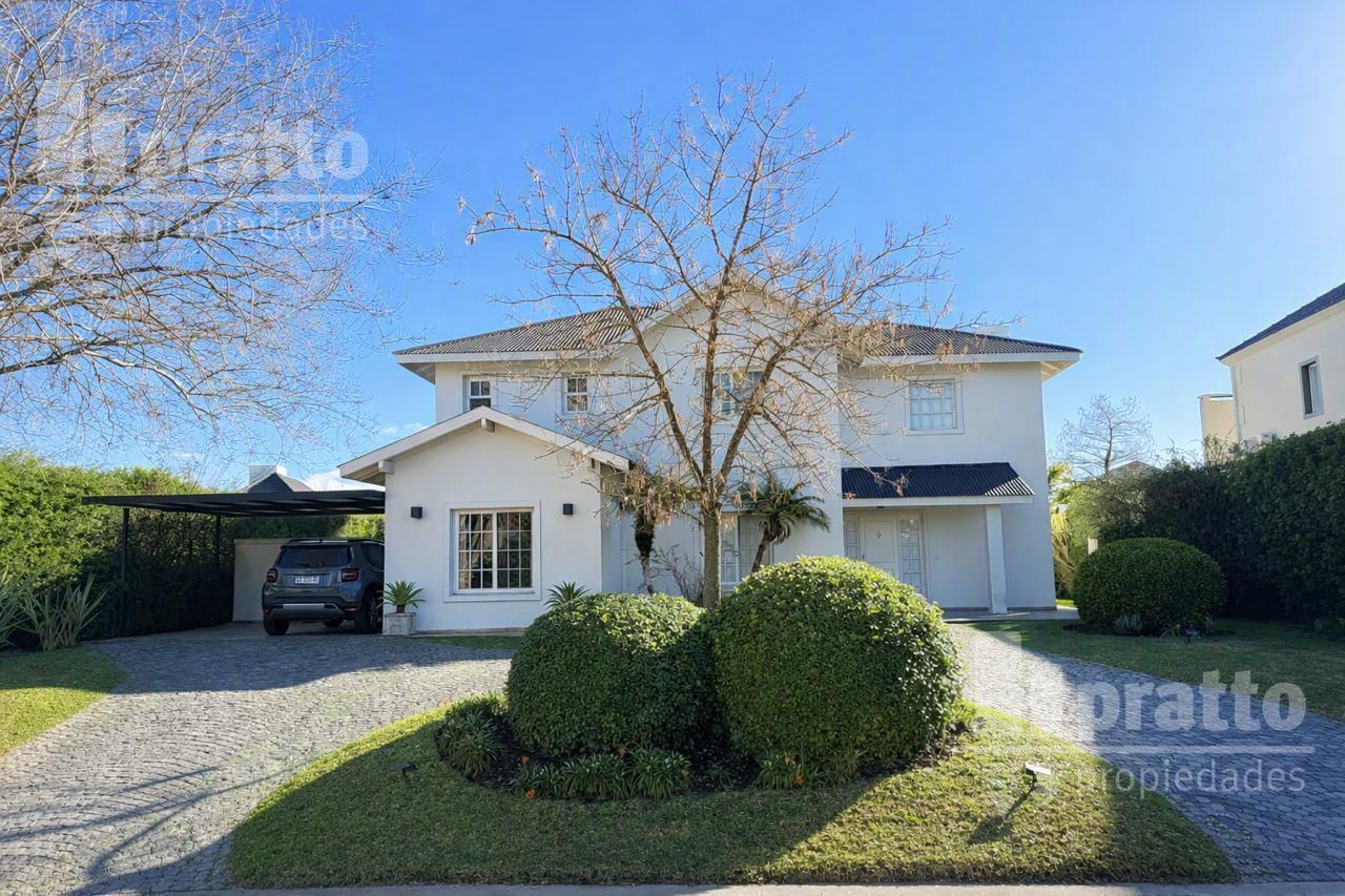 Foto de Casa en Venta Barrio Septiembre, imagen 1