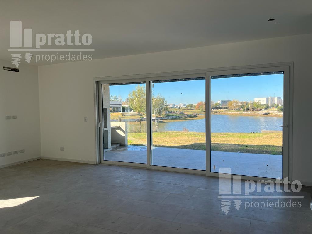 Foto de Casa en venta de 4 dormitorios en El Cantón Islas, imagen 2