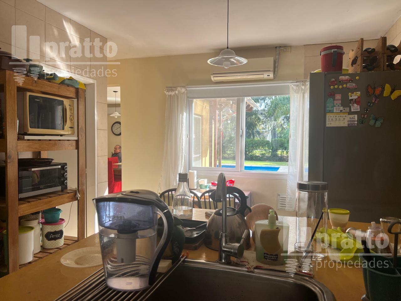 Foto de Linda casa desarrollada en una planta con excelente lote, imagen 2
