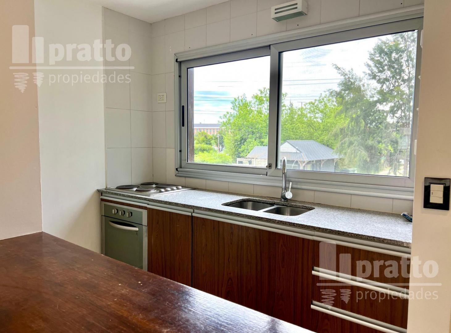 Foto de Departamento en alquiler de 3 ambientes en Lago Escondido, imagen 3