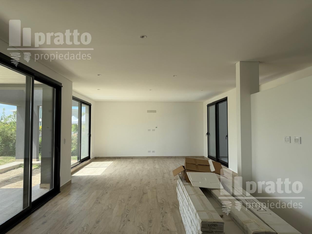 Foto de Casa en venta de 4 dormitorios en El Cantón Golf, imagen 4