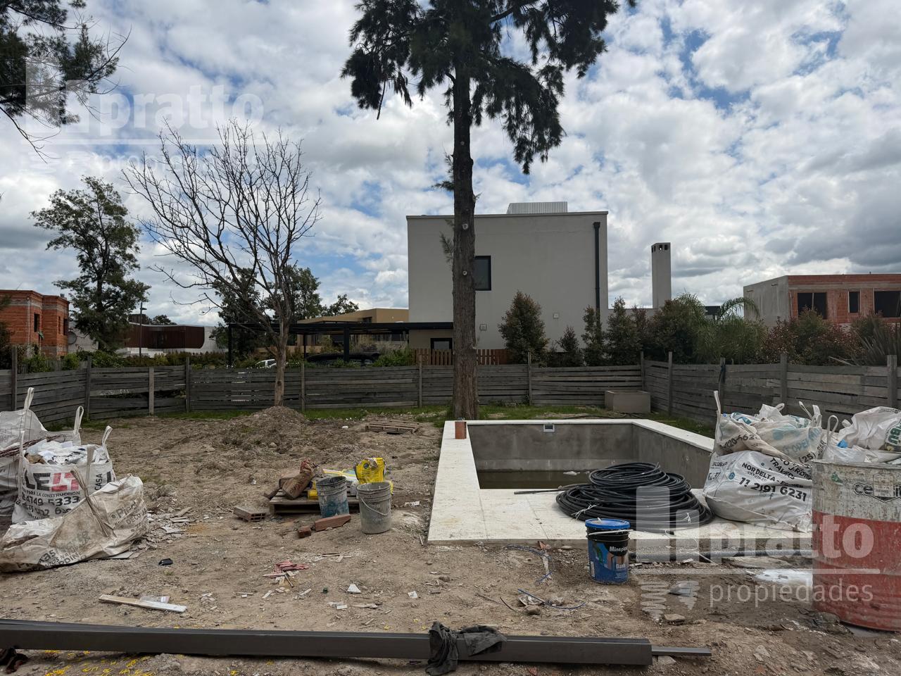 Foto de Casa en Laguna Grande, lote interno, imagen 3