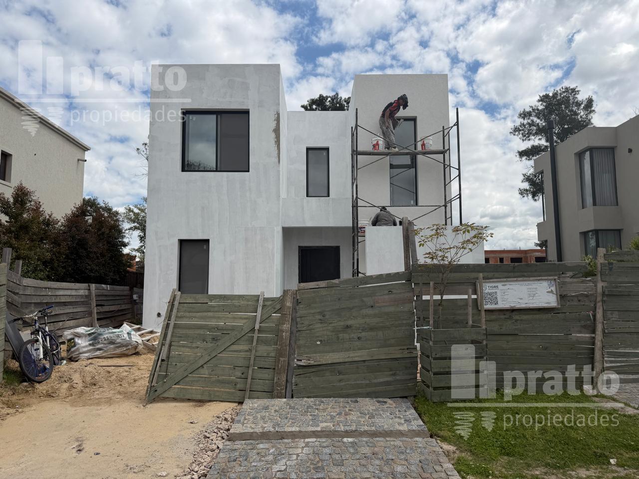 Foto de Casa en Laguna Grande, lote interno, imagen 2