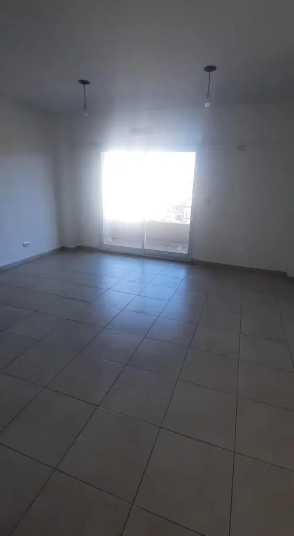 REGIO MONOAMBIENTE EN ALQUILER AL FRENTE CON BALCÓN EN PLENO SAAVEDRA 3