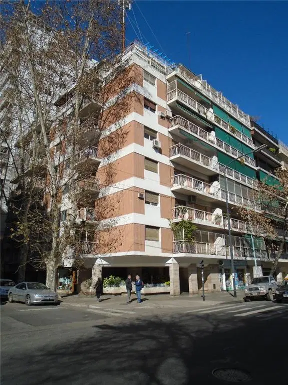 EXCELENTE DEPARTAMENTO DE 3 AMBIENTES EN ALQUILER EN EL CORAZÓN DE URQUIZA "R" 5