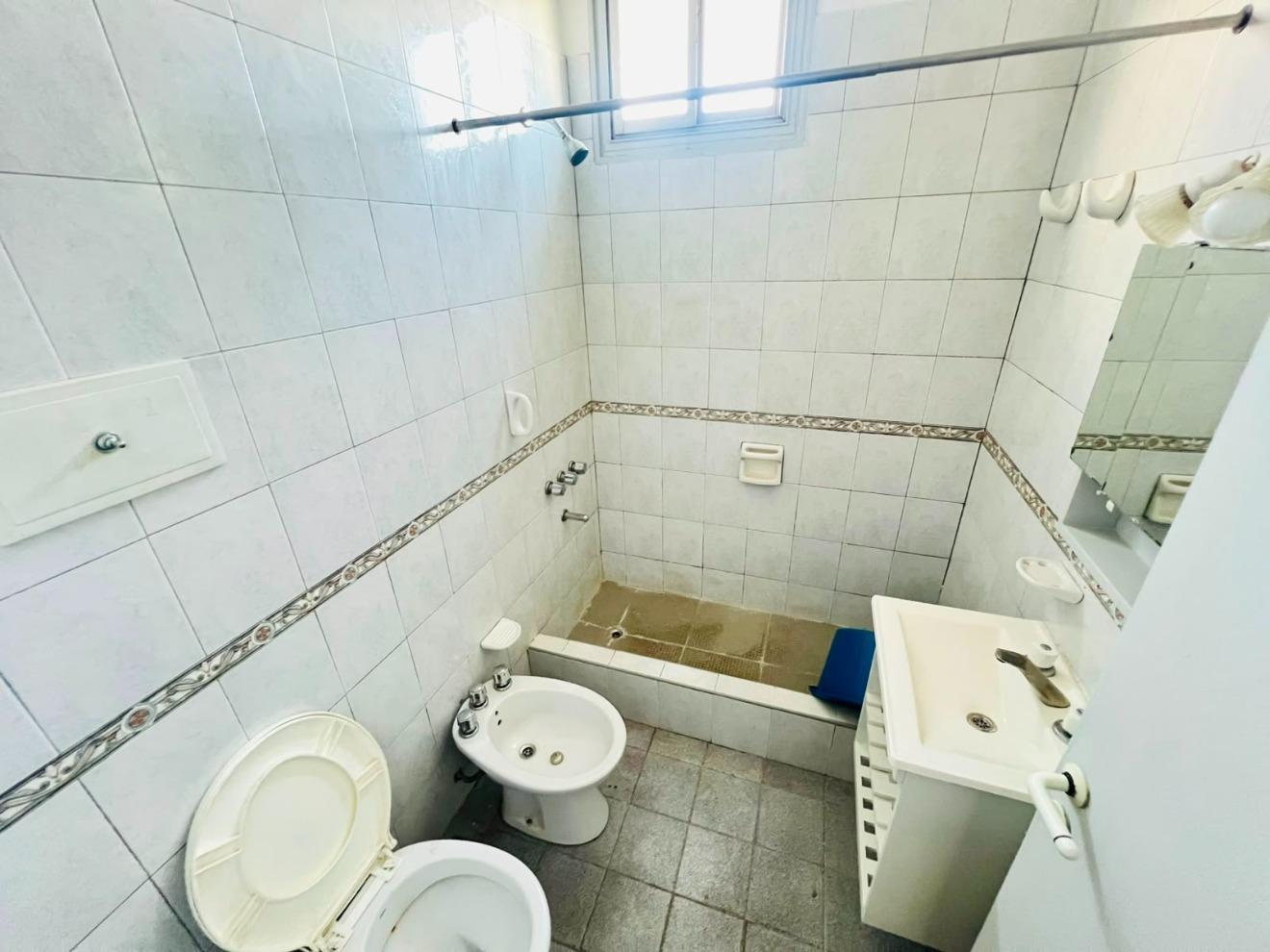 Foto de REGIO DEPARTAMENTO DE 3 AMBIENTES APTO CREDITO, imagen 5