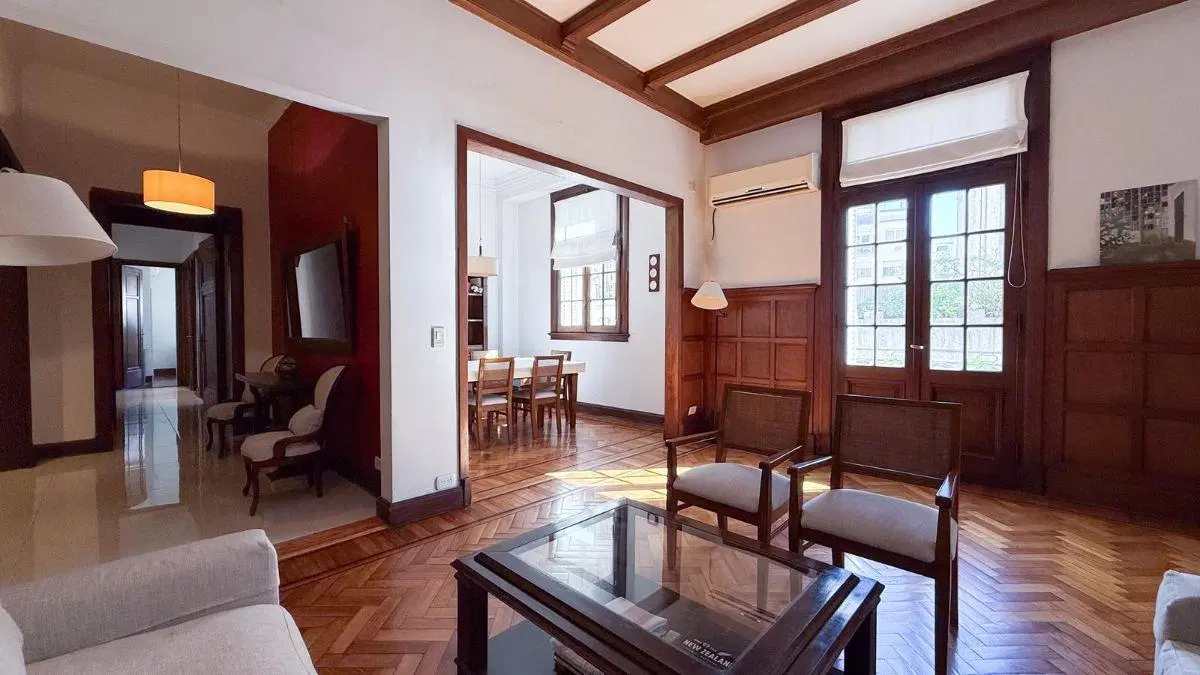 Departamento en Venta en Barrio Norte Tres Dorm. 8