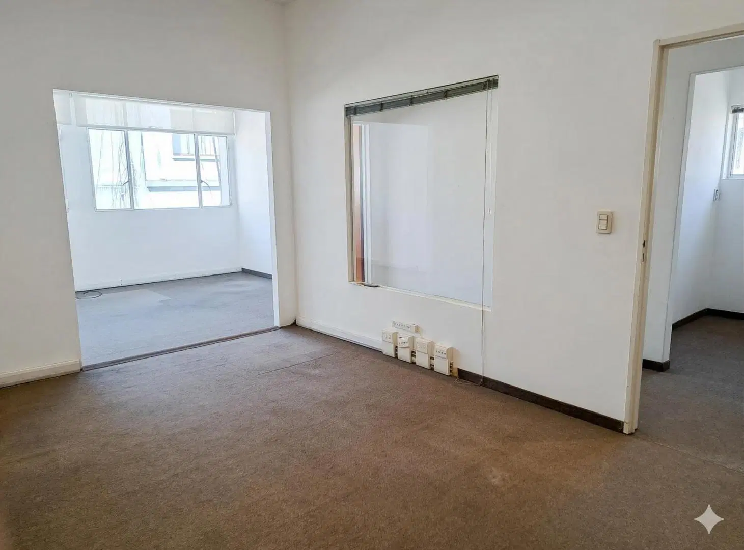 Oficina en Venta en Caba, Monzerrat. en Esquina 4