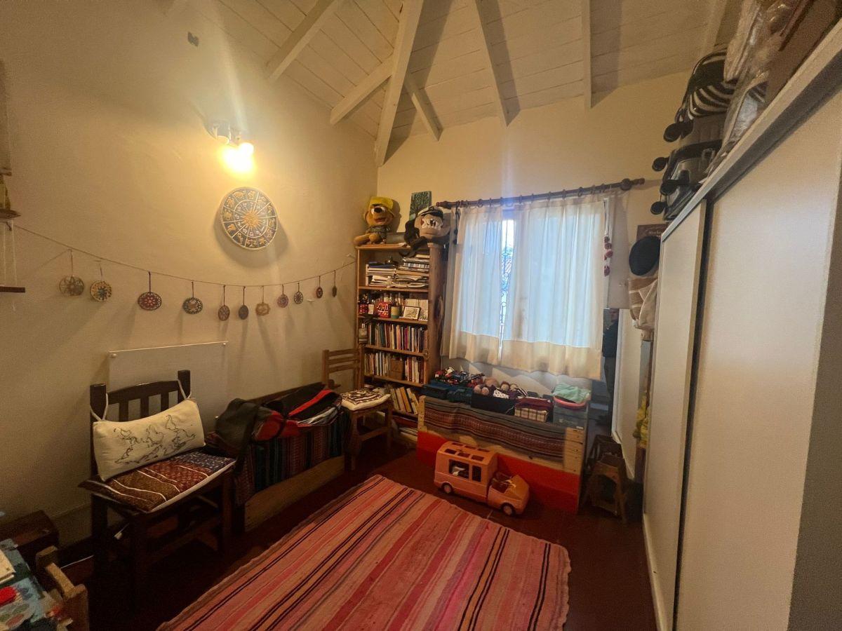 Foto de RESERVADO !!!! Casa en venta en San Isidro. Ideal familia o inversión con renta adicional, imagen 4