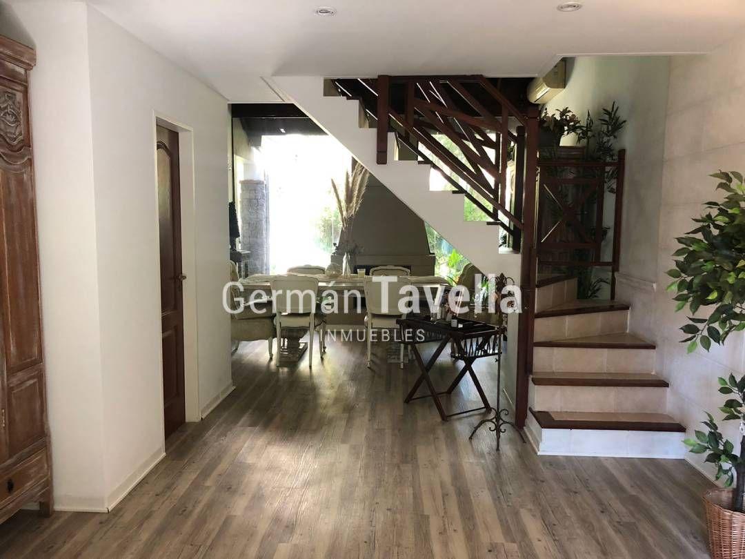 Foto de VENTA Casa 5 Amb. parque, pileta, quincho Parque Leloir Ituz, imagen 2