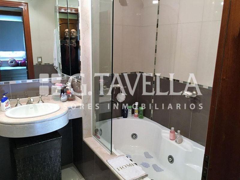 Venta de Chalet 4 Amb. Pileta en Barrio Privado Casco Leloir 1